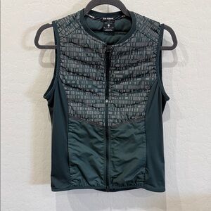 Women’s Size Medium Nike Running Reflective Vest
